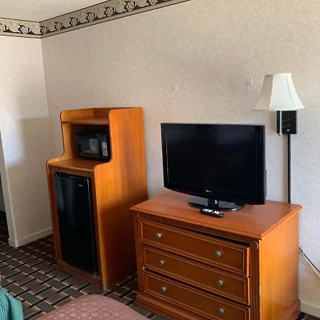 Heritage Inn Cleveland Extérieur photo