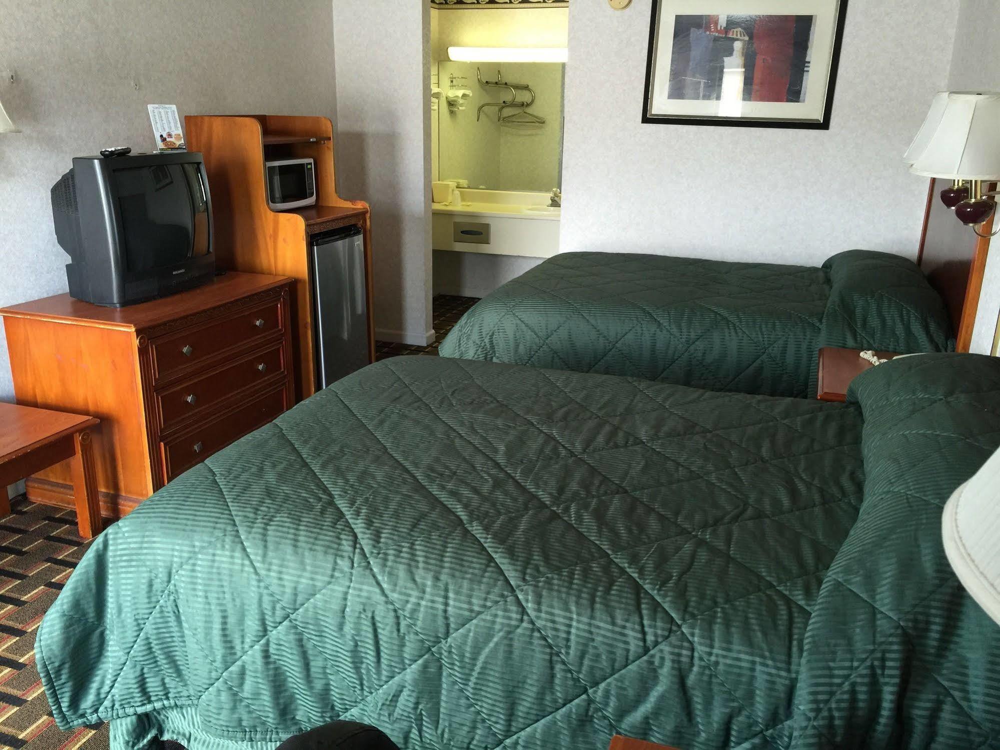 Heritage Inn Cleveland Extérieur photo